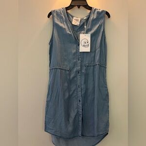 Urban outfitters!! New with tags. Size small denim dress!